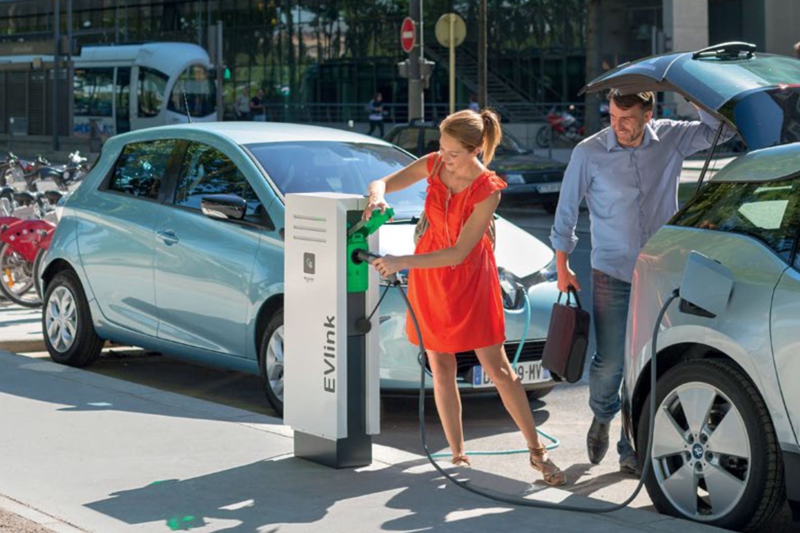 electric vehicle charge station